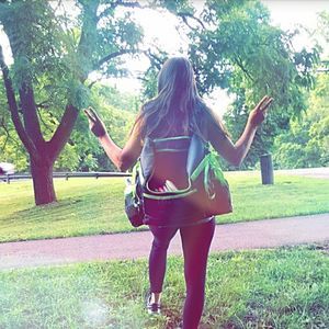 Meet your Posher, Cassandra